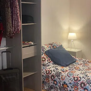 En Plein Centre Des Vans Appartement