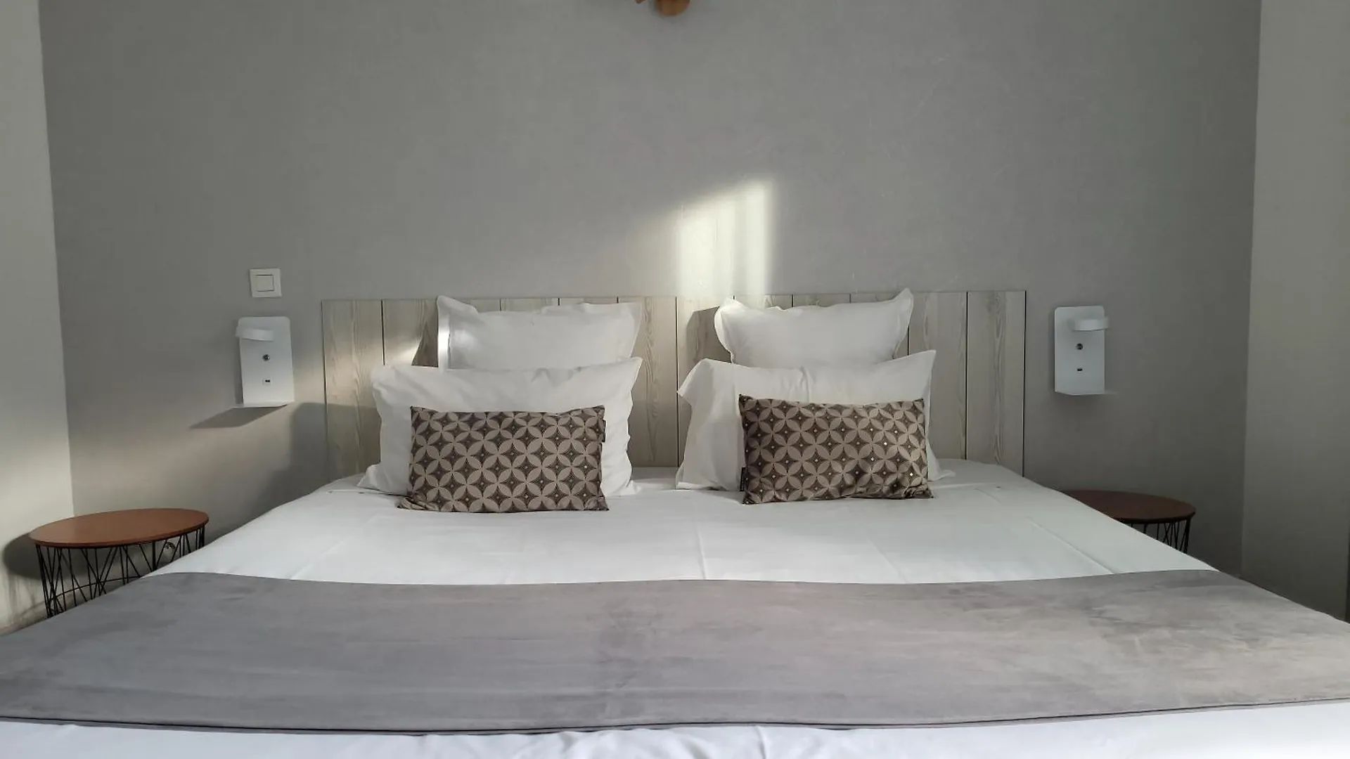 Hotel Le Vanséen Les Vans France