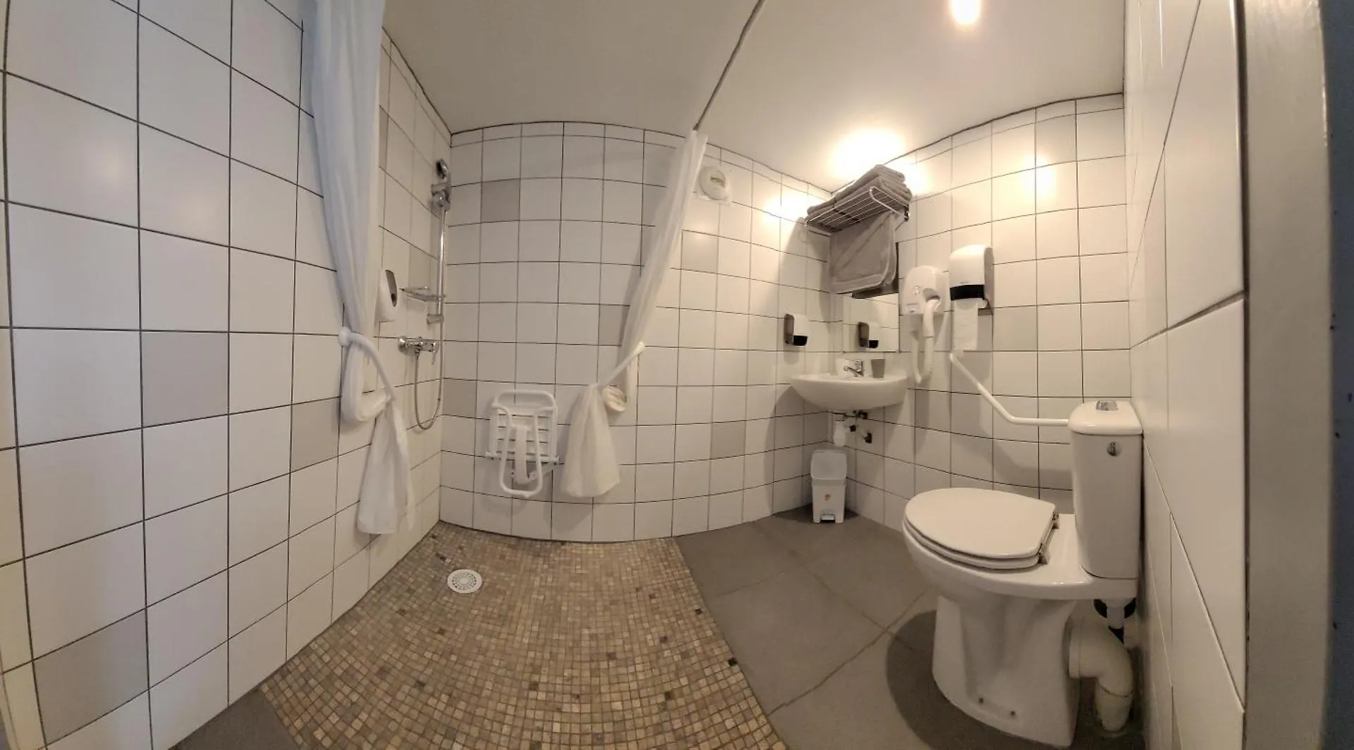 Hotel Le Vanséen Les Vans